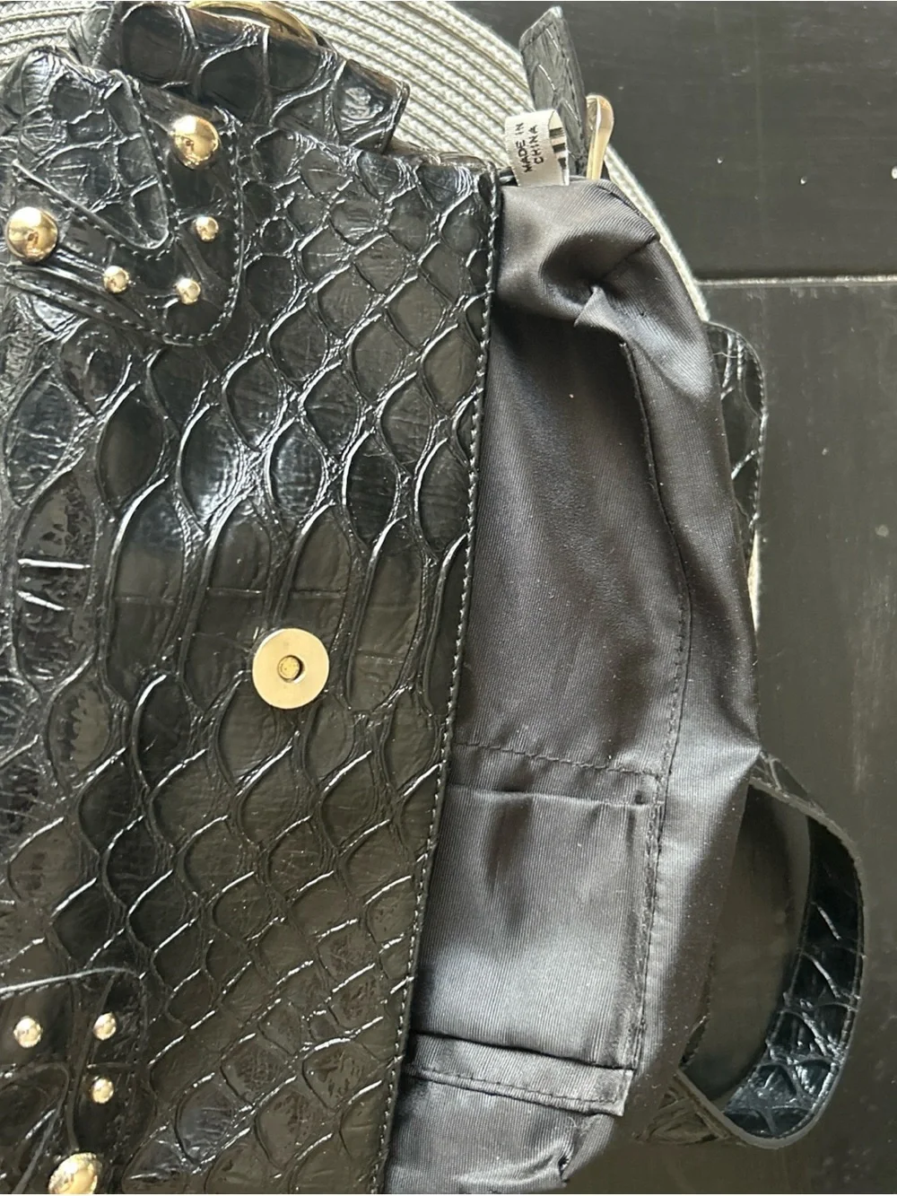 Guess Black Purse Croc-Embossed faux leather with large Silver Logo studded Y2K